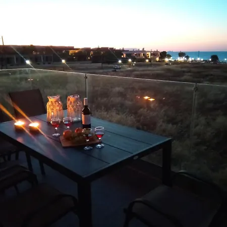 Seaside Luxury *